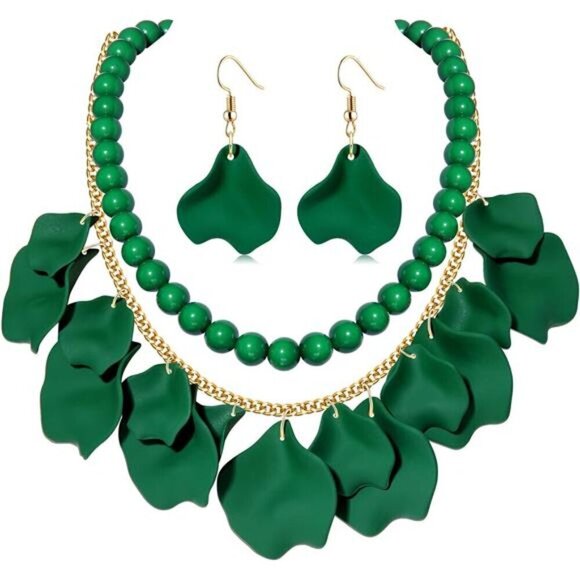 Flower Petal Necklace Earrings Set Green 3 piece jewelry set for spring - Picture 1 of 6